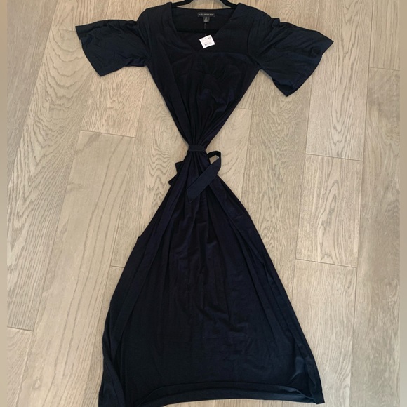 A Pea in the Pod black long dress. - Picture 2 of 3